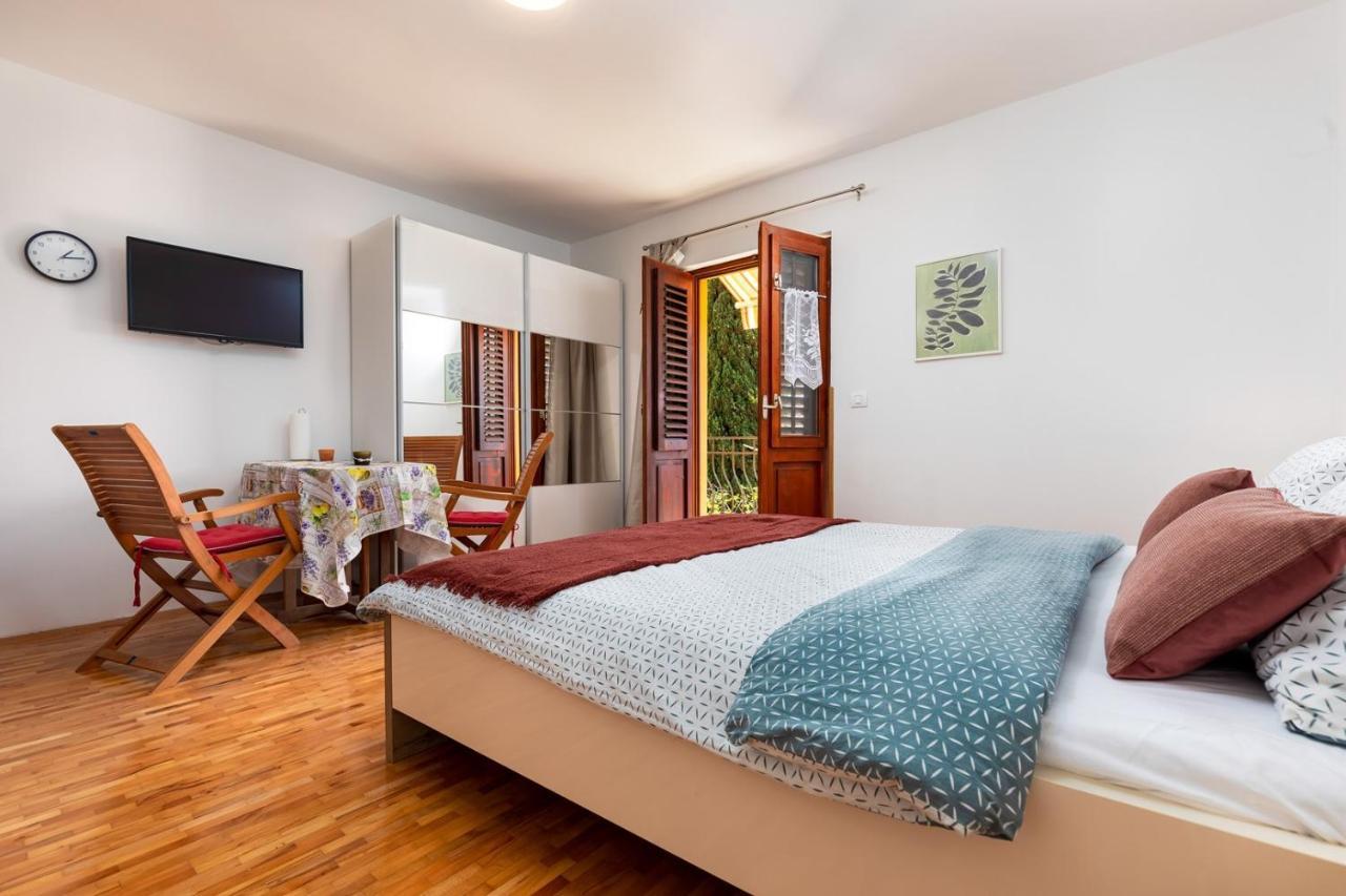 Rovinj City Studios Экстерьер фото