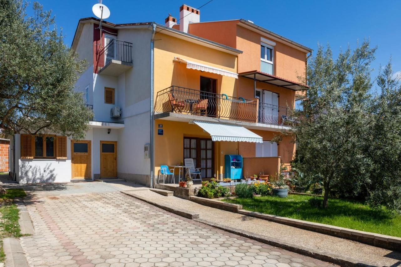 Rovinj City Studios Экстерьер фото